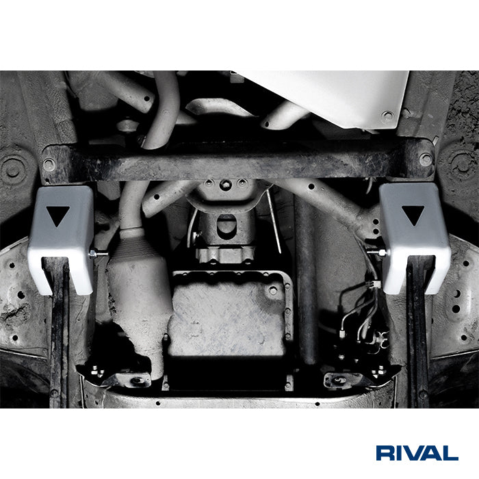 Suzuki Jimny – Radius Arms RIVAL 4x4 skid plate – underbody protection installed view