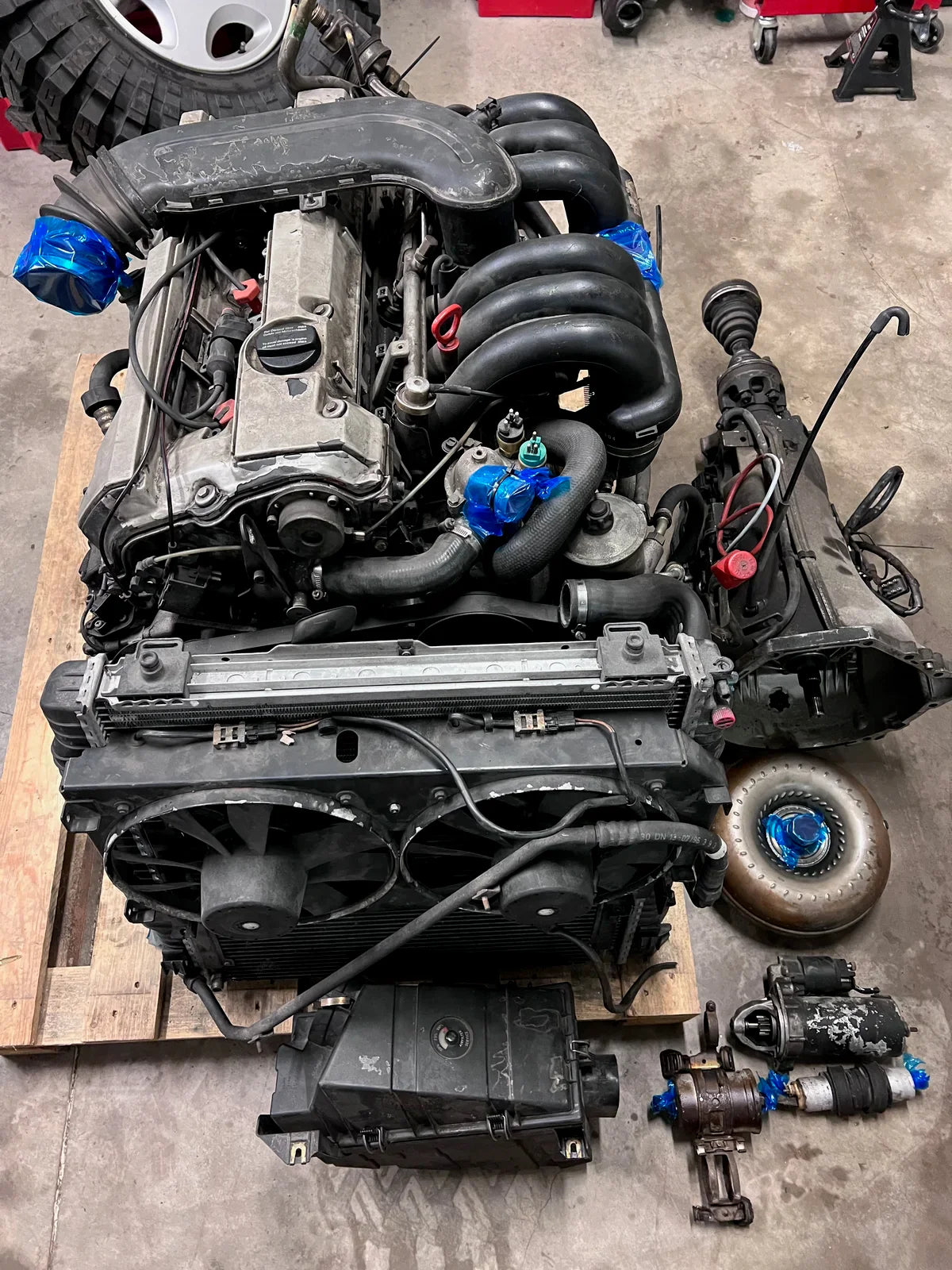 Mercedes M104.992 engine for sale product image