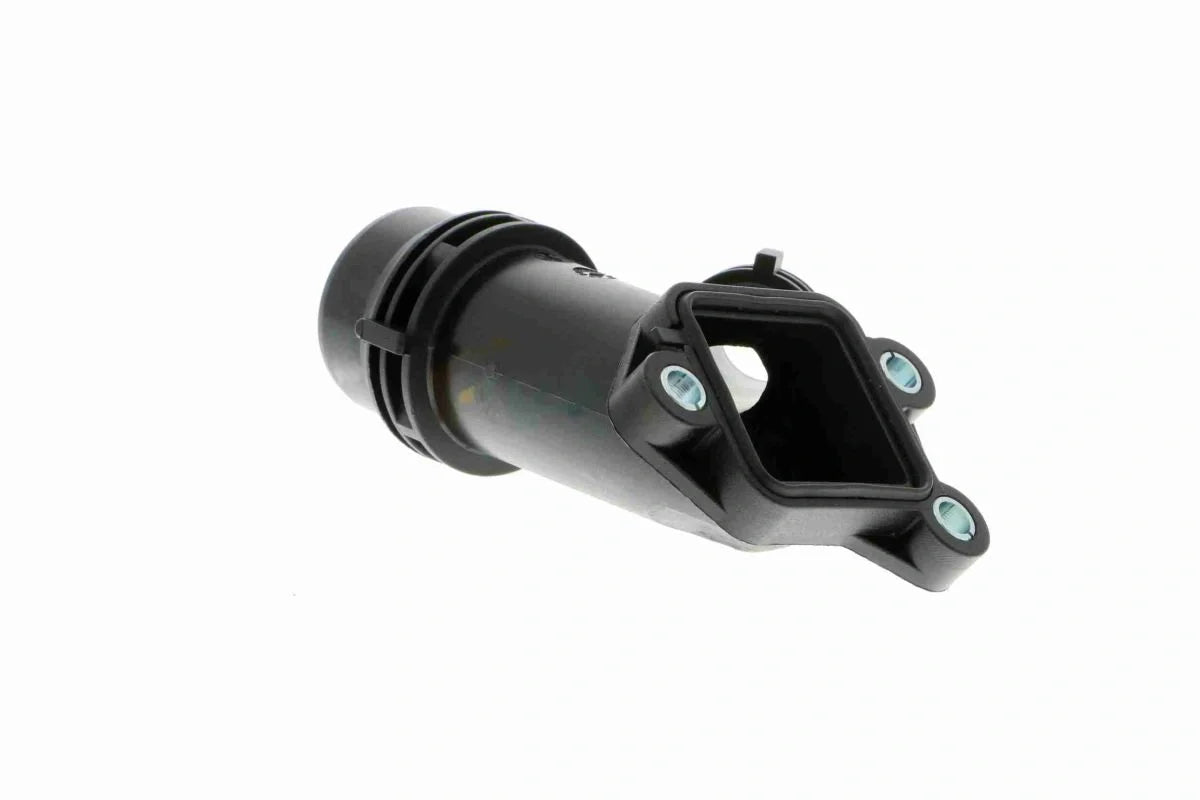 BMW M57 head coolant outlet 11122247744 – angle view 3