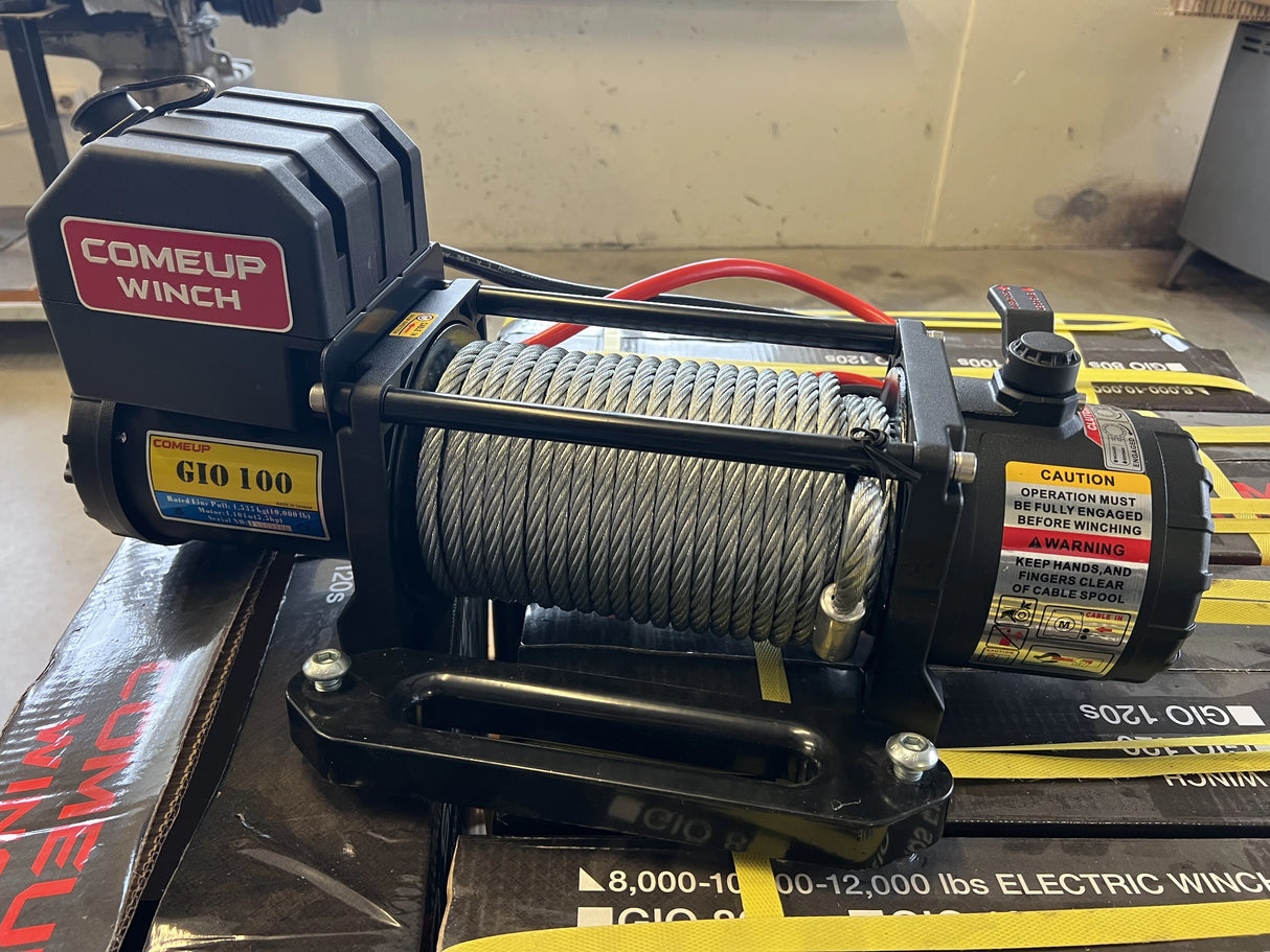 ComeUp GIO electric winch – full view close-up