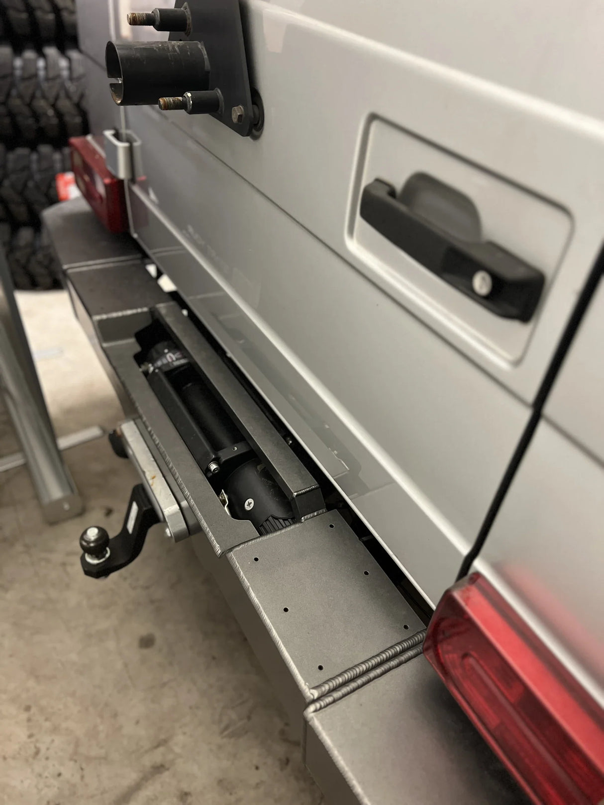 Overland-G aluminum rear bumper installed close view