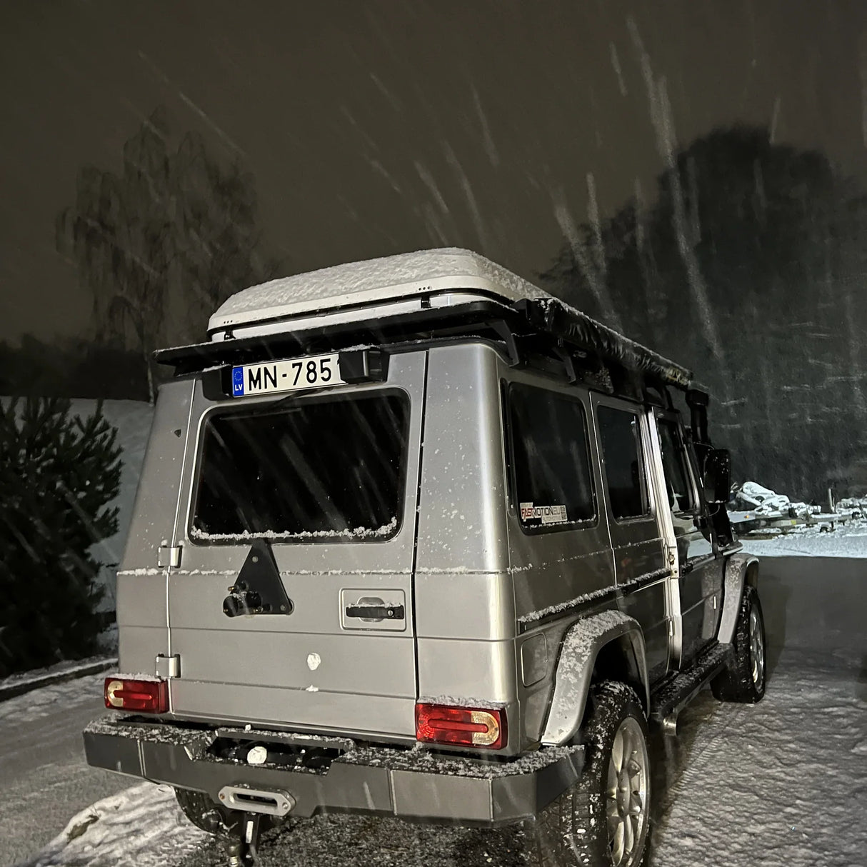 Overland-G aluminum rear bumper installed exterior view