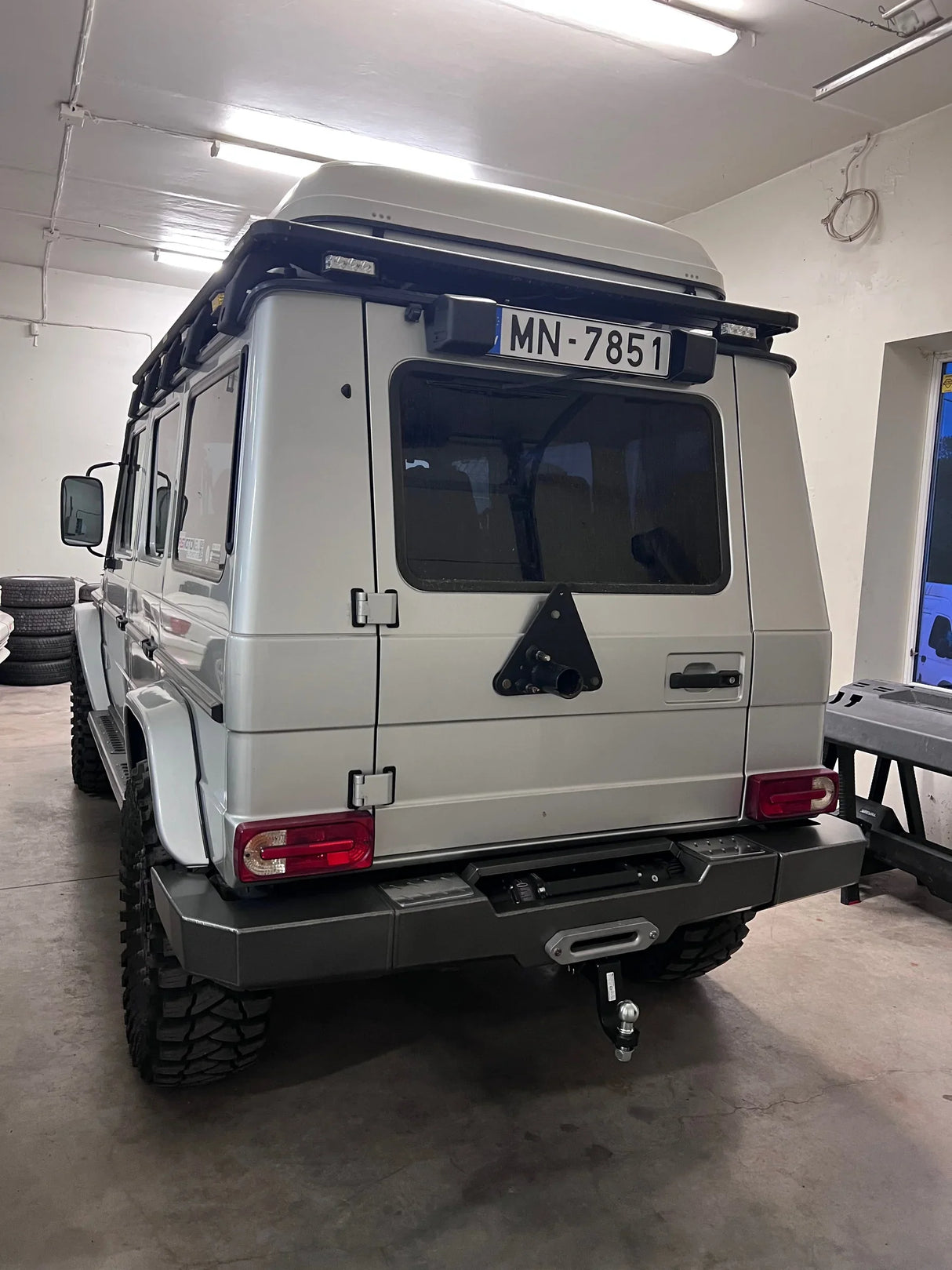 Overland-G aluminum rear bumper installed side view