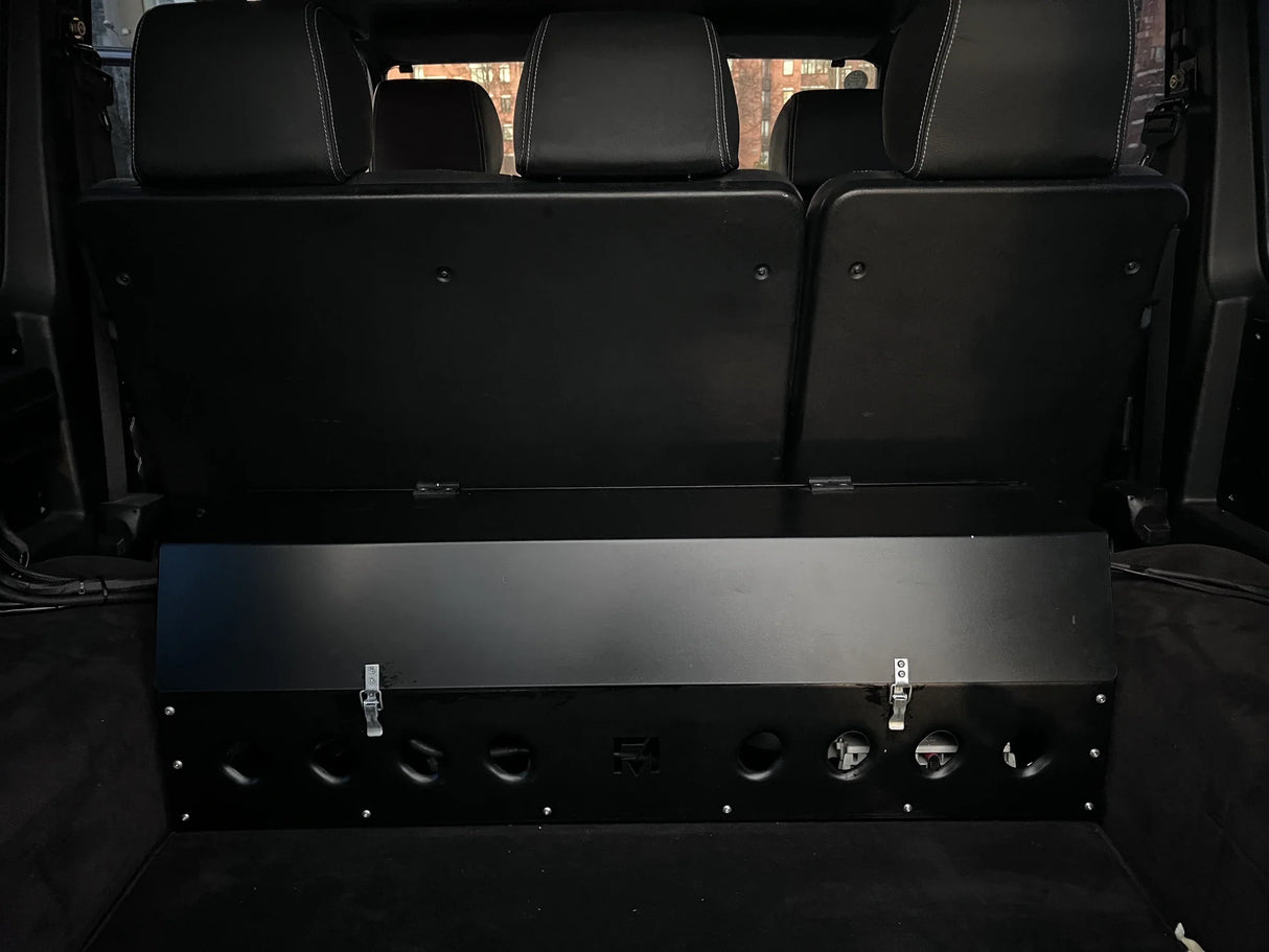 Overland-G dual battery storage box closed showing exterior finish and latching