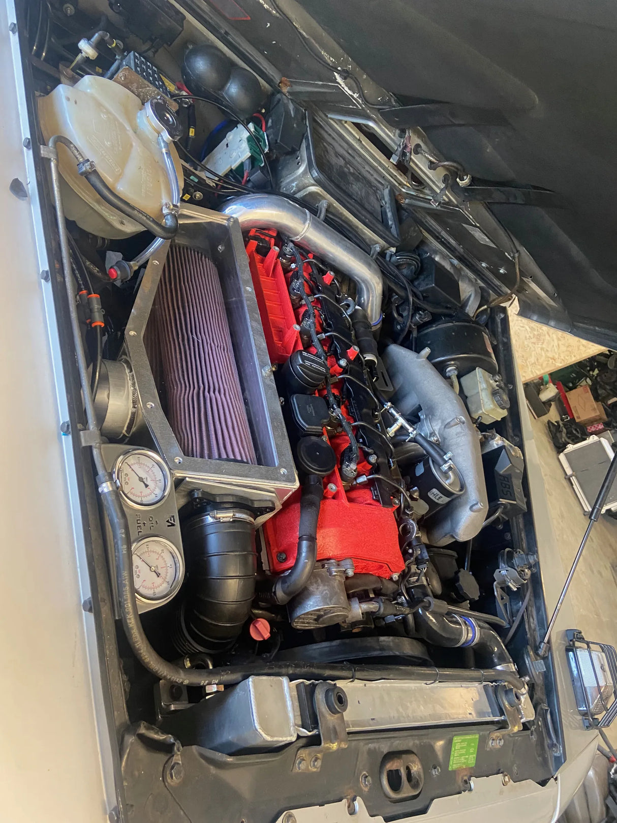 Overland-G expedition airbox for OM648 fully installed and connected