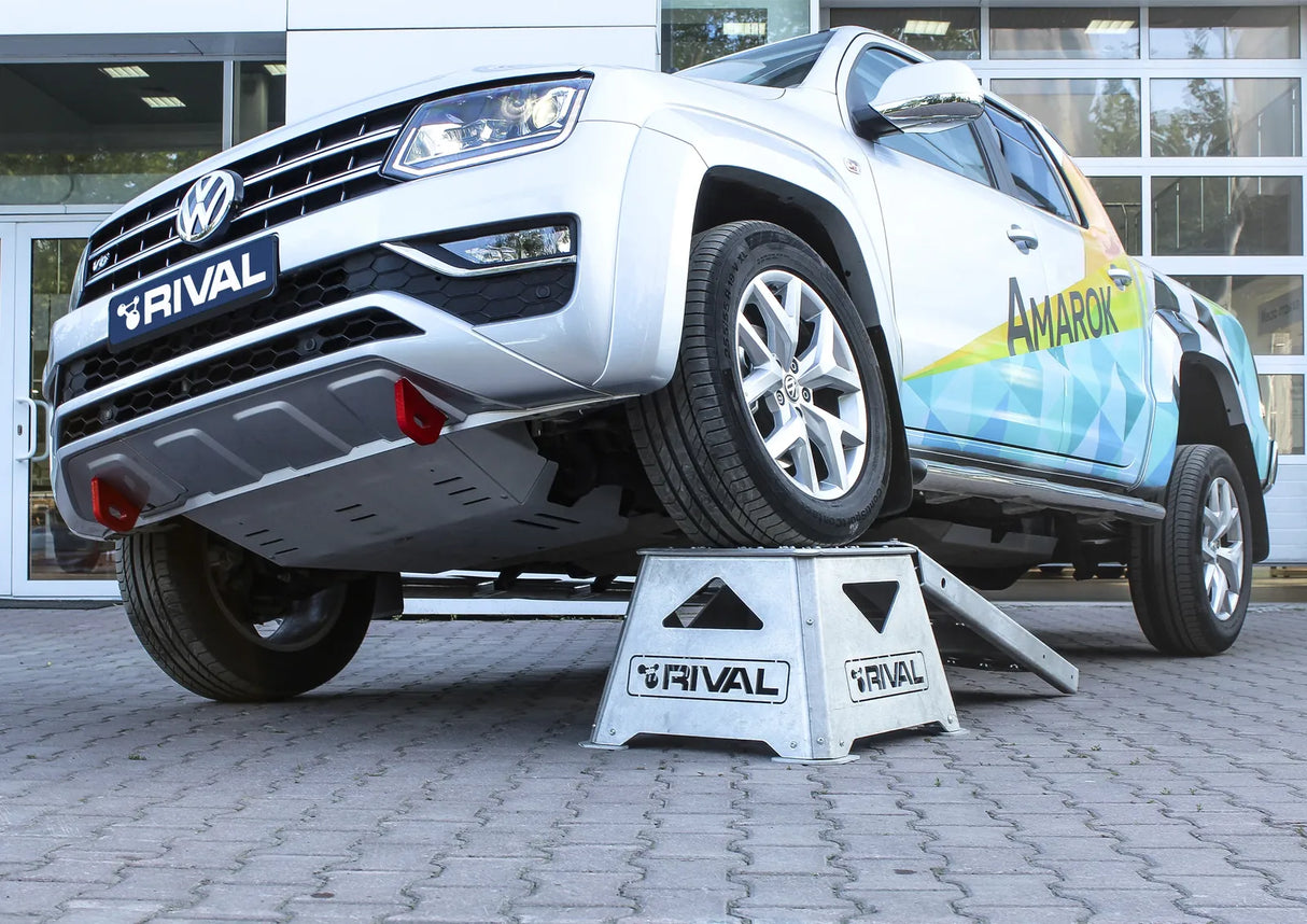 Volkswagen Amarok 2016 front recovery points side angle installed