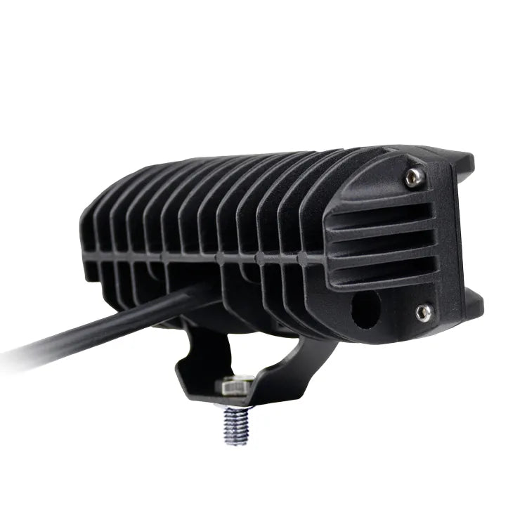 Wide-angle LED work light 35W amber – beam pattern demo