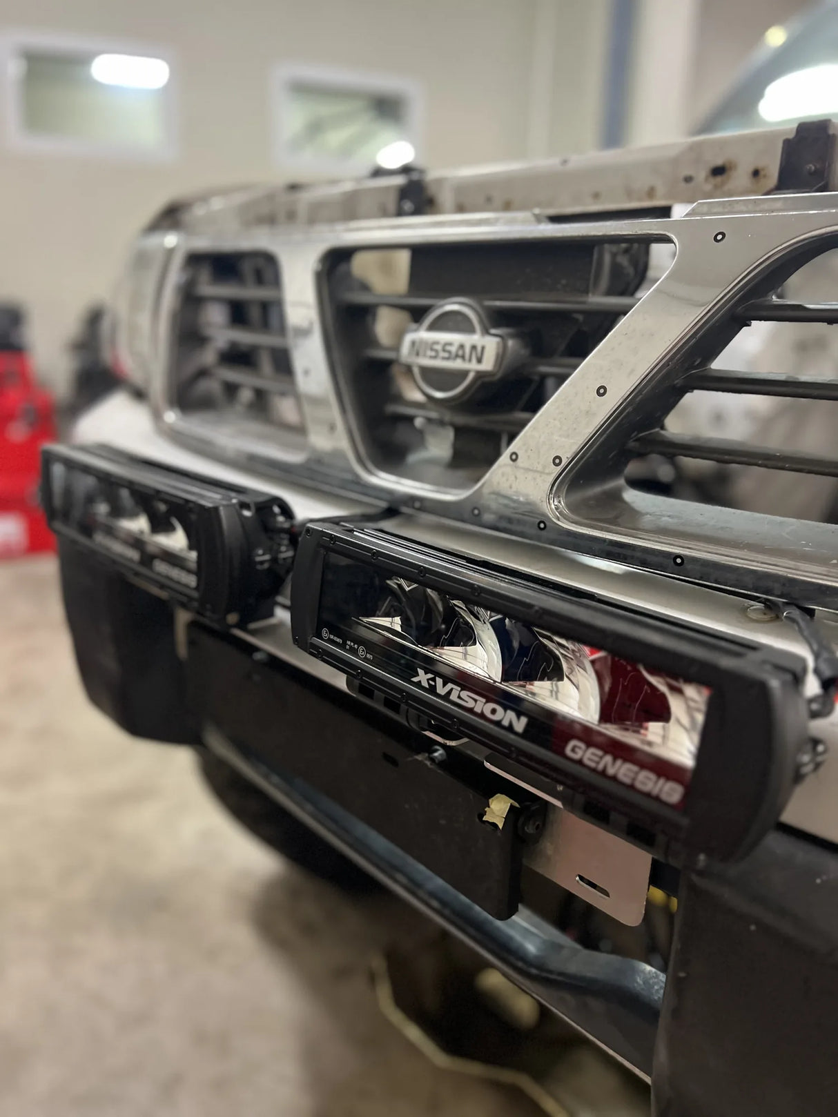 X-Vision Genesis 300 LED light bar – installed on vehicle