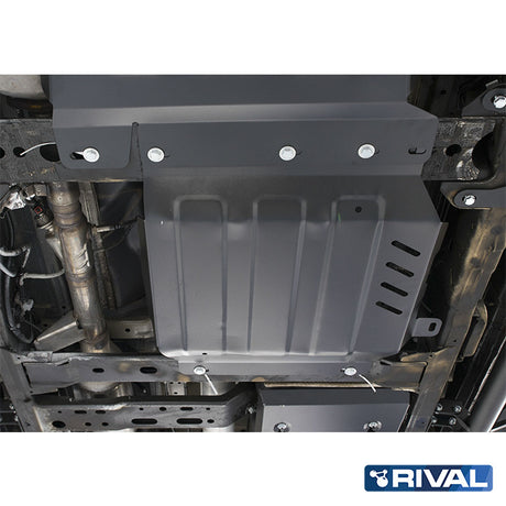 Nissan Navara NP300 (D23) RIVAL 4x4 transfer case skid plate – underbody protection detail view