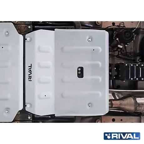 Mercedes-Benz Sprinter – Gearbox RIVAL 4x4 gearbox skid plate – underbody protection detail view