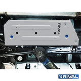 Toyota Land Cruiser 300 – Fuel Tank RIVAL 4x4 fuel tank skid plate – underbody protection installed view