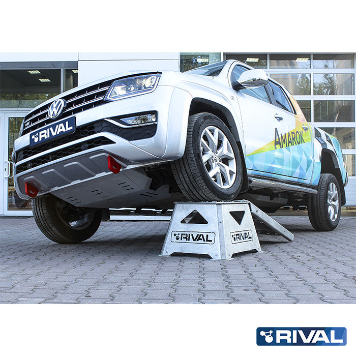 Volkswagen Amarok (2010-up) RIVAL 4x4 recovery points – off-road protection installed view