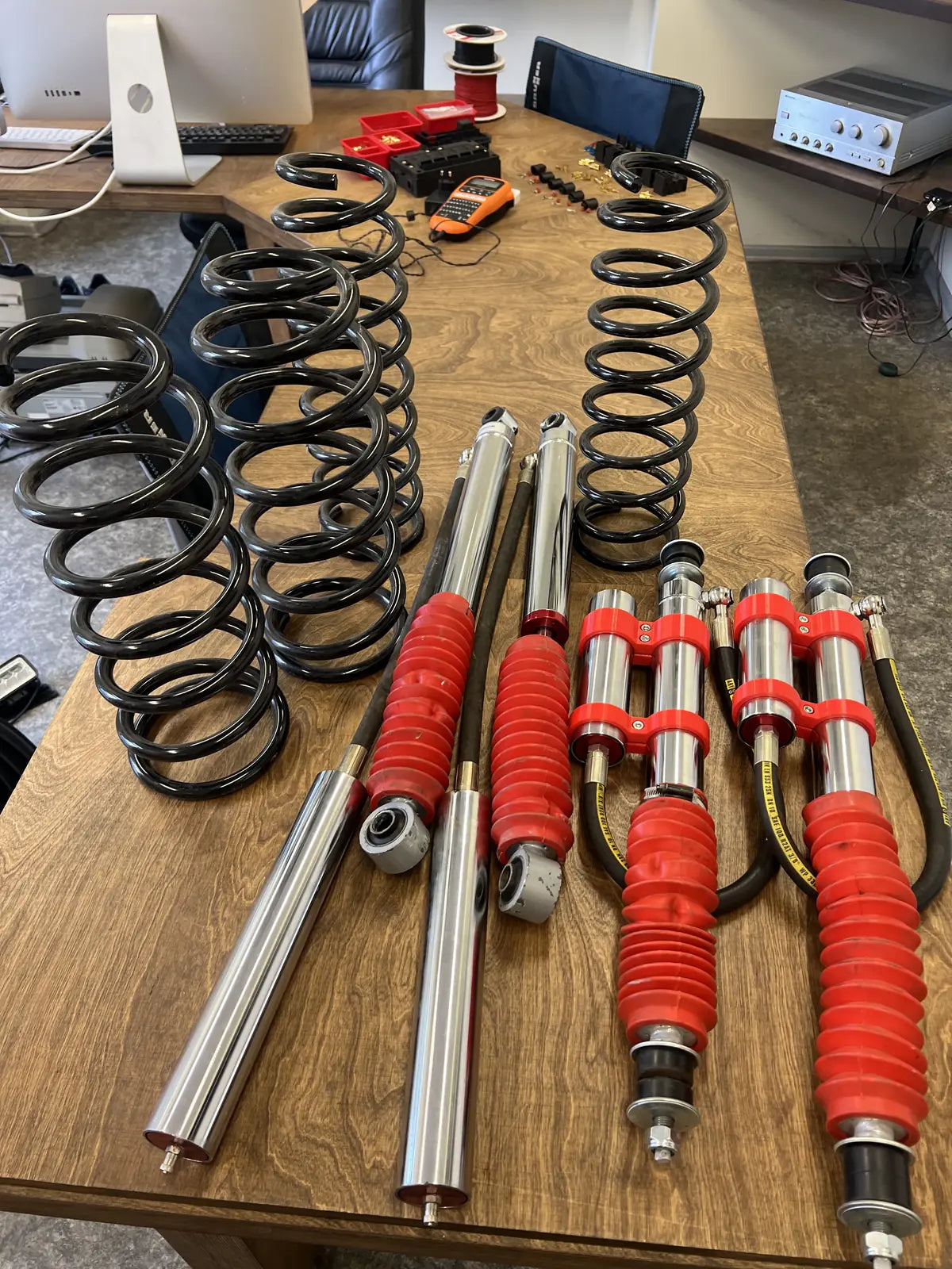 Nissan Patrol Adjustable Nitrogen Shocks with External Reservoirs