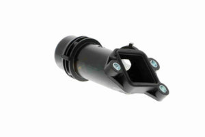BMW M57 head coolant outlet 11122247744 – angle view 3