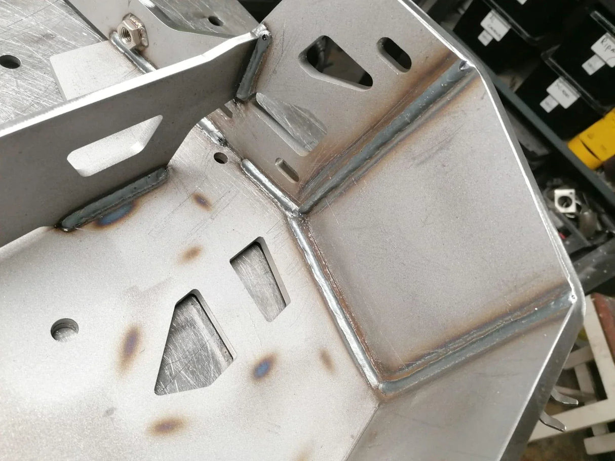 Interior weld detail inside the Overland-G front bumper winch mount cavity