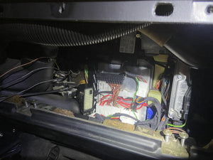 Overland-G diesel conversion wiring kit showing harness, connectors and wiring components