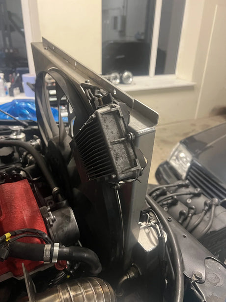 Overland-G expedition cooling kit removable diffuser panel showing quick-release design