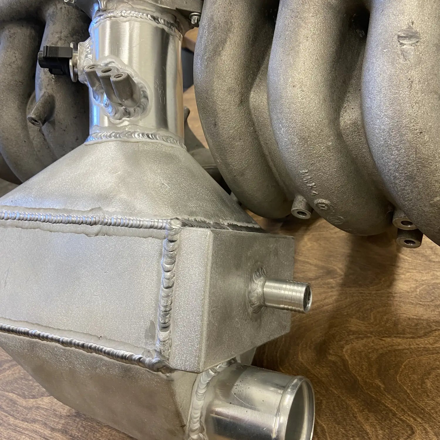 Overland-G water to air intercooler kit core overview