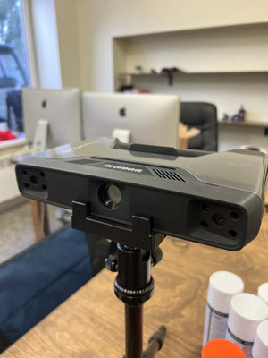 Shining 3D EinScan 2X Pro Plus factory refurbished scanner in case overview